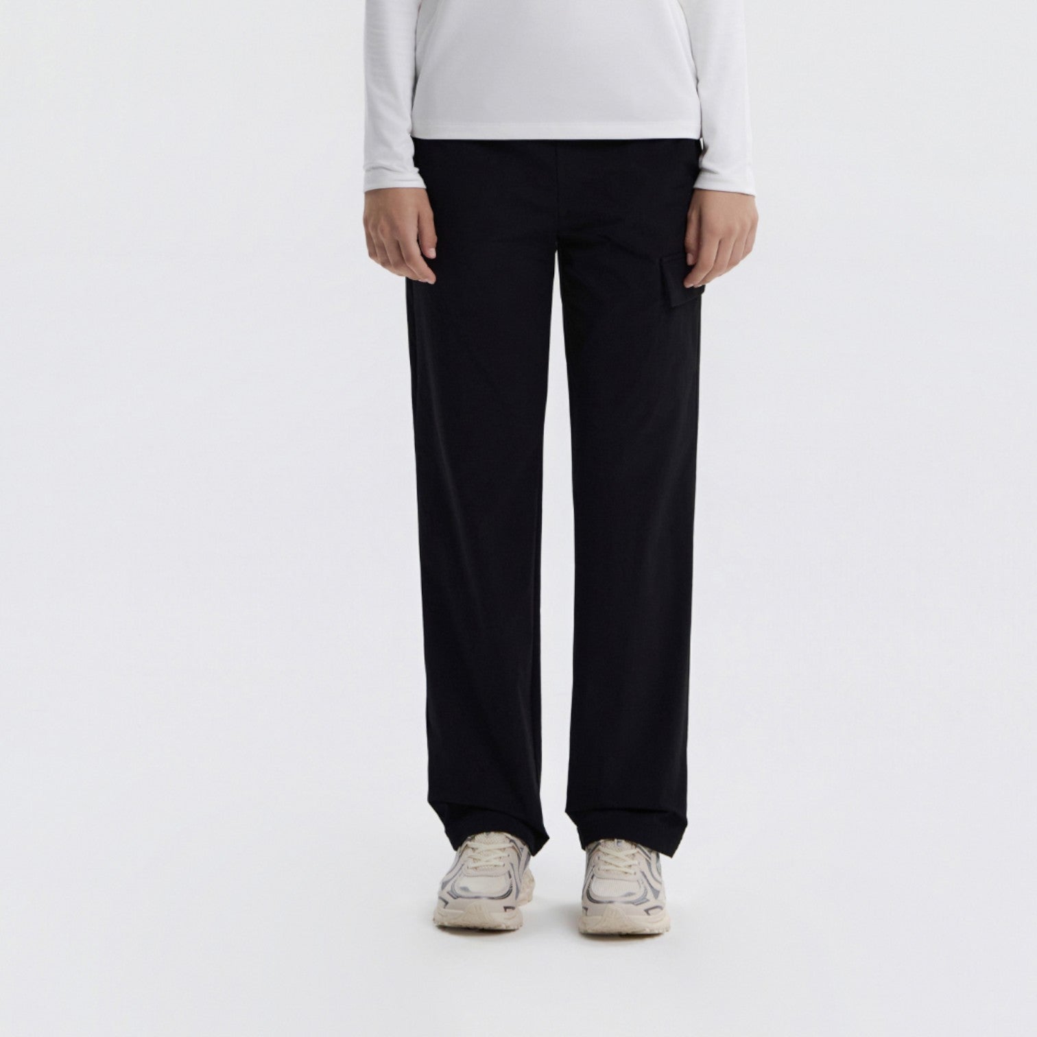 WOMEN'S ARCHELON WOVEN STRETCH BASIC FIT STRAIGHT PANTS