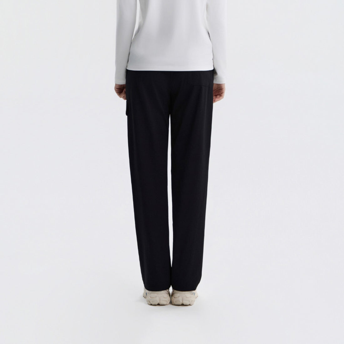 WOMEN'S ARCHELON WOVEN STRETCH BASIC FIT STRAIGHT PANTS