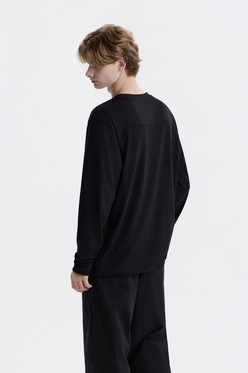 Unisex Caph Small Logo Long Sleeved T-Shirt- Black