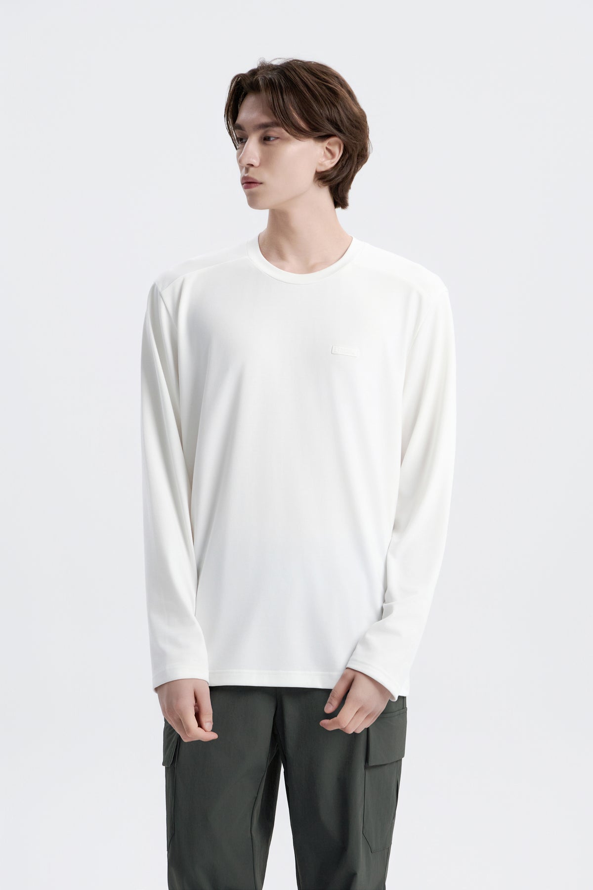 Unisex Caph Small Logo Long Sleeved T-Shirt- O/White