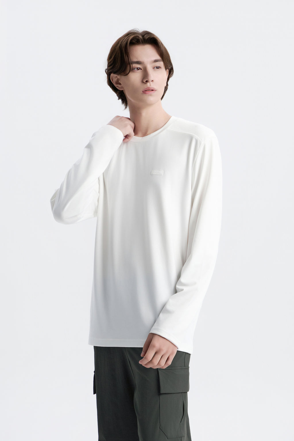 Unisex Caph Small Logo Long Sleeved T-Shirt- O/White