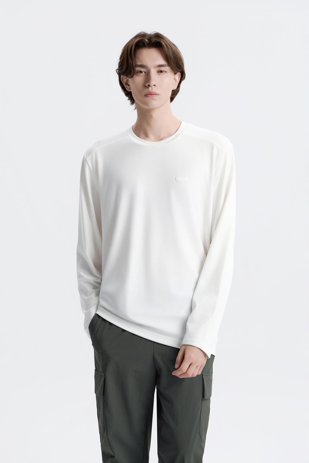 Unisex Caph Small Logo Long Sleeved T-Shirt- O/White