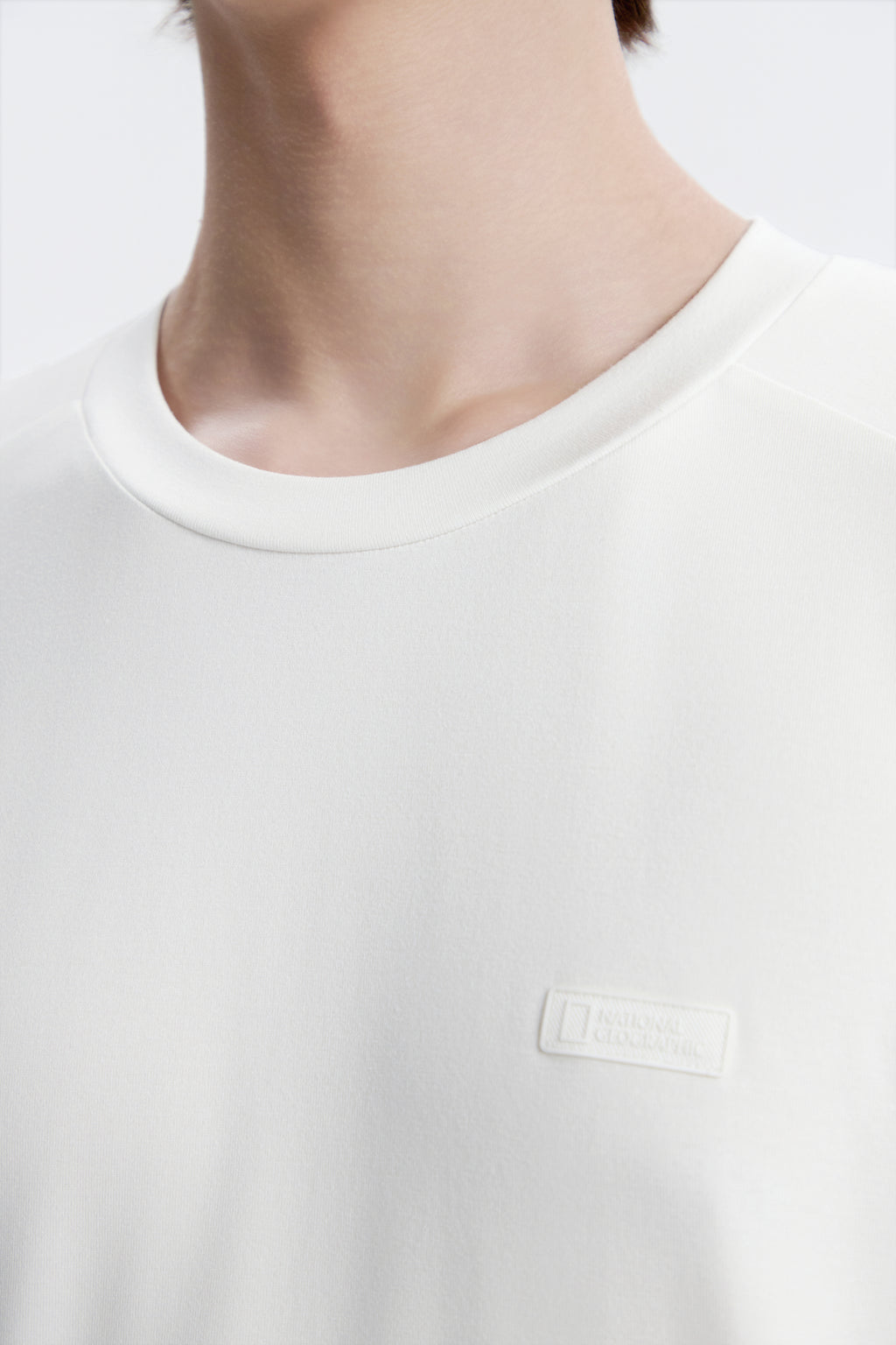 Unisex Caph Small Logo Long Sleeved T-Shirt- O/White