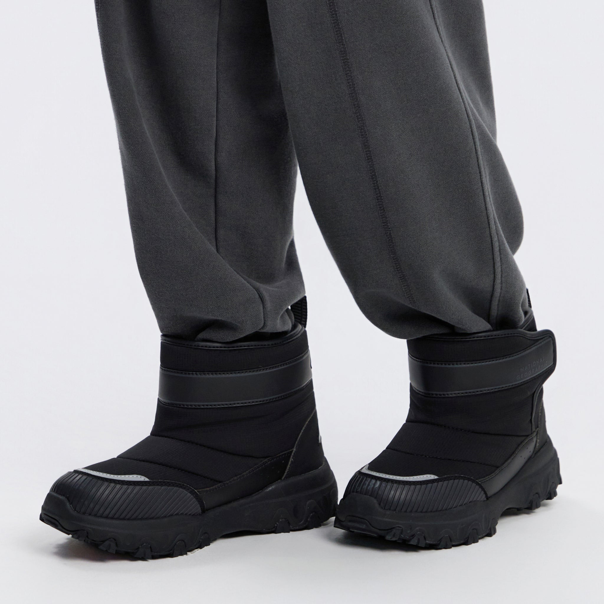 KIDS BLAZE BOOTS- BLACK