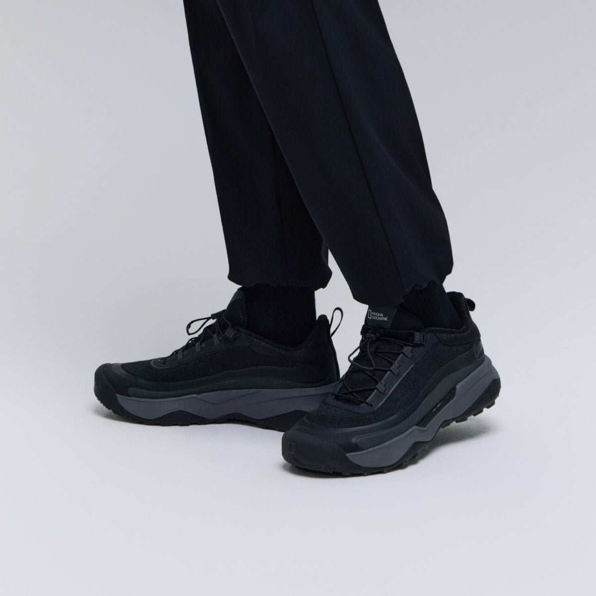 Unisex Rover City Sneakers- Black