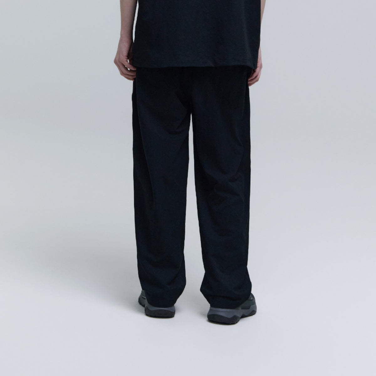 Men'S Micro Airdot Wide Fit Pants- Carbon Black