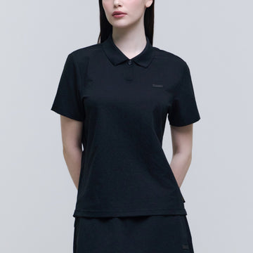 WOMEN'S MICRO AIRDOT BASIC FIT COLLAR TEE- CARBON BLACK