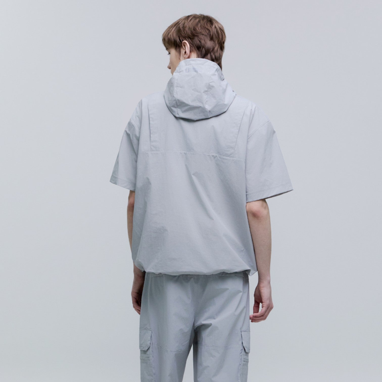 Unisex Adelie Light Woven Stretch Short Sleeves Anorak- Silver Grey